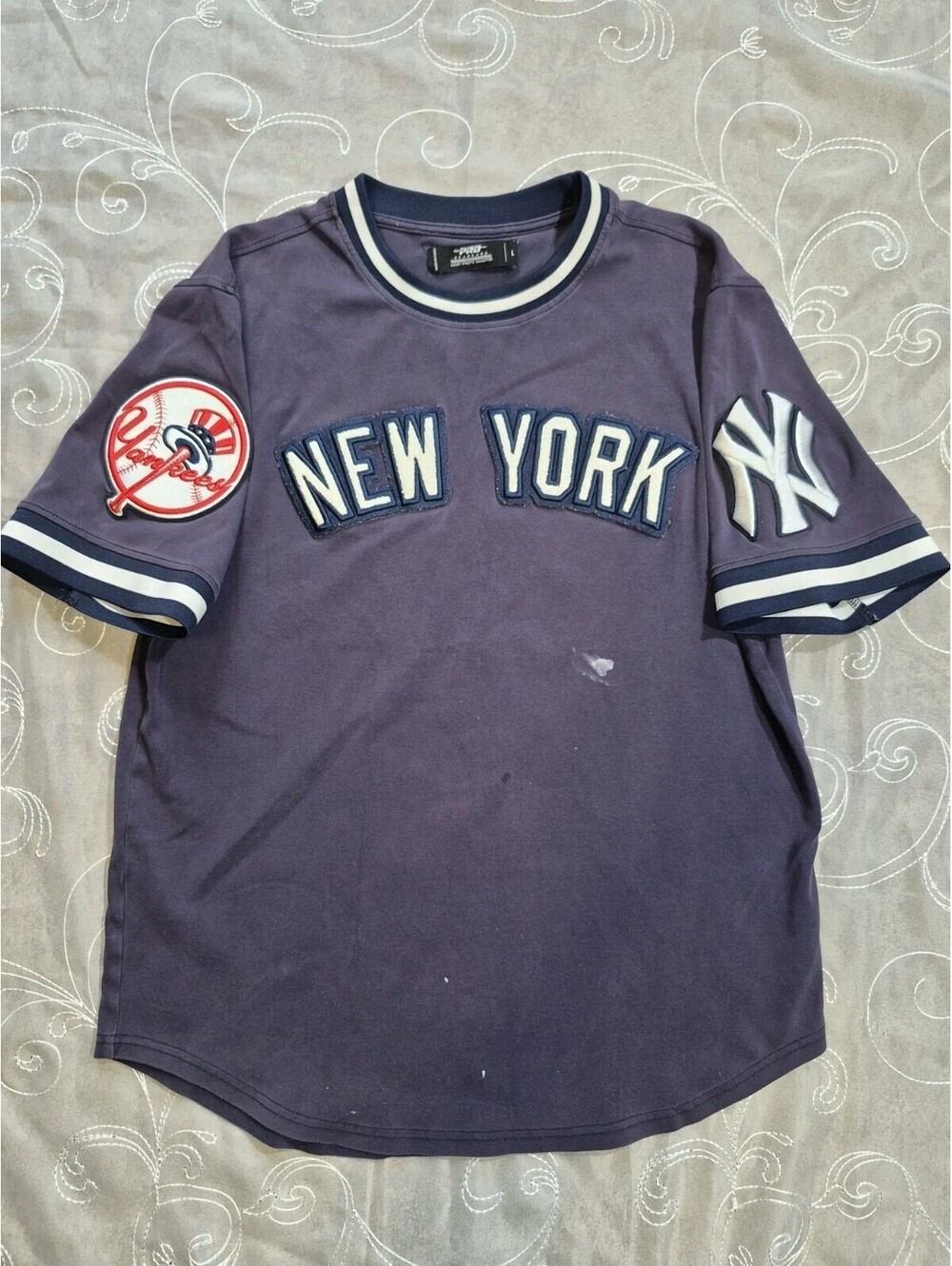 Vtg New York NY Yankees Pro Standard MLB Men's Shirt Sz L Blue Logo Patch
